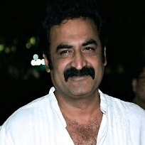 Aadukalam Naren